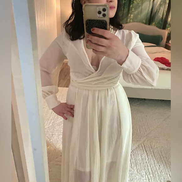 🌹CLEARANCE! | Elegant Sheer Ivory Maxi Dress for Petite, Wedding NWOT🌹 - Picture 6 of 16